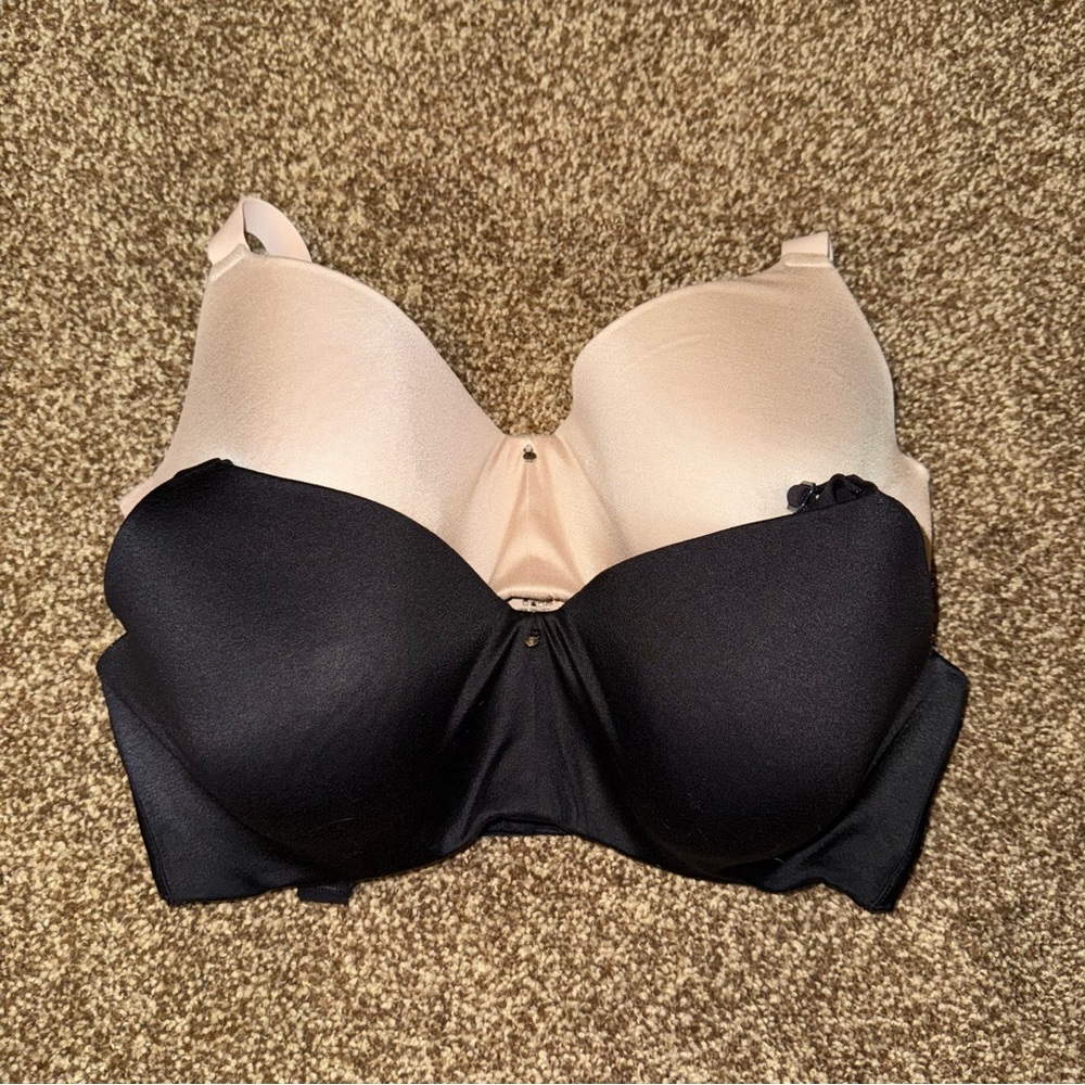 Bali Elegant Black and Nude Bras